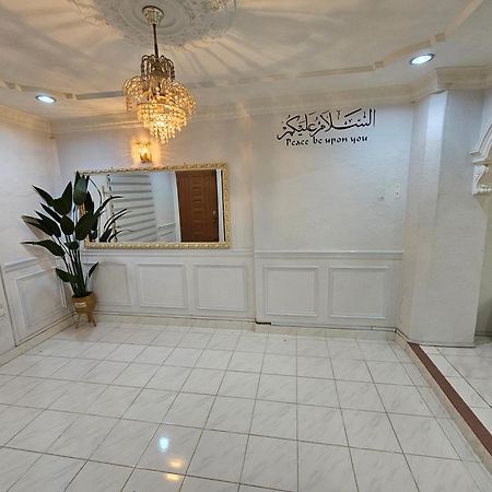 Ruhani Homestay 3 Kb - 4 Bedroom Fully Airconditioned With Wifi & Netflix Kota Bharu Exteriör bild
